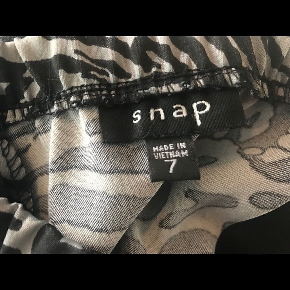 Beautiful Snap Size 7 Halter Dress! - Picture 4 of 4